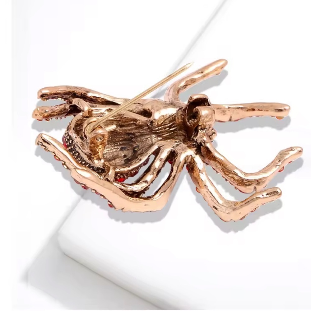 Gothic Spider Brooch with Red Crystals - Picture 5 of 8